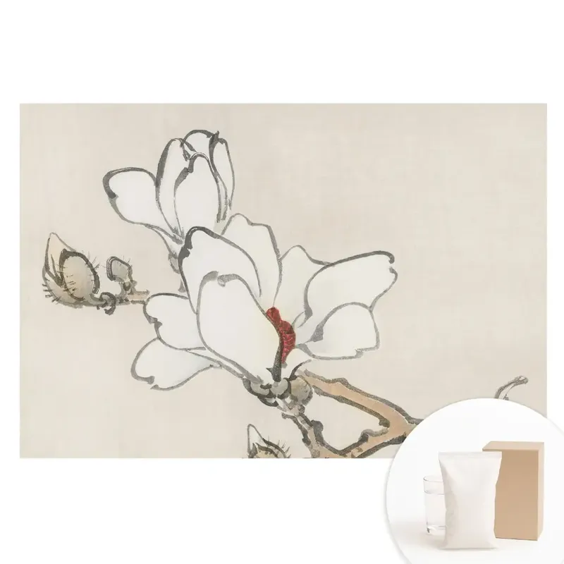 Vezi acum Tapet nețesut cu design de magnolii clasice în nuanțe de cerneală