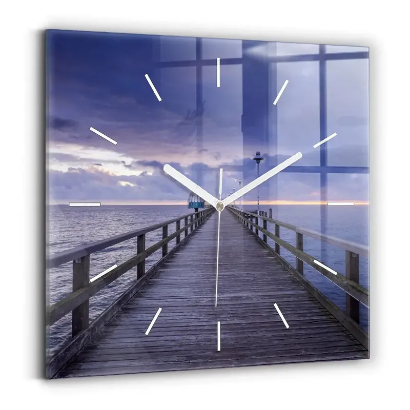 Calitate înaltă Ceas din sticlă pătrat Pier pe Marea Baltică