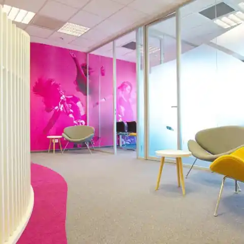 Amenajare birou Telekom Timisoara Expediere rapidă